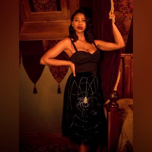 Eris Top - Picture 2 of 6